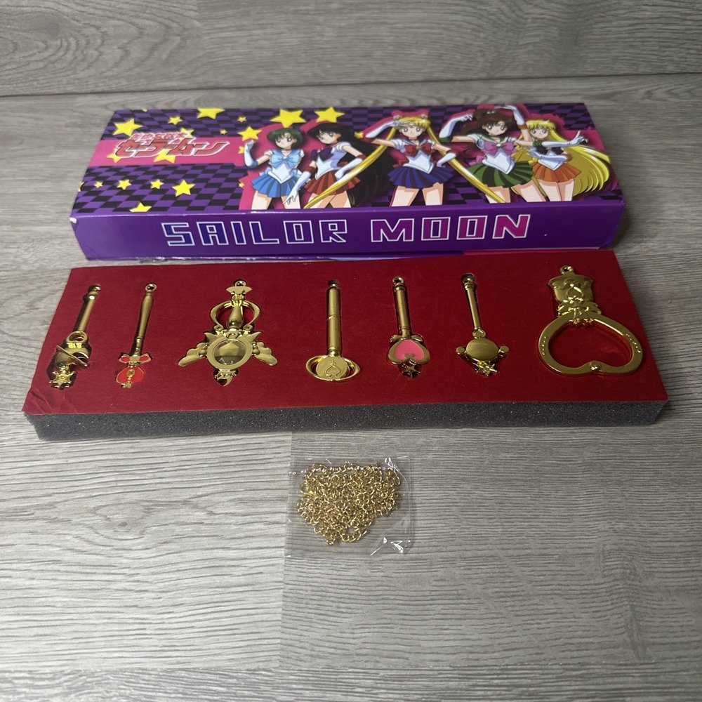 Sailor Moon Collectors Pendants. Japenese Anime Hard‎ To Find Lot Of 7 VERY NICE